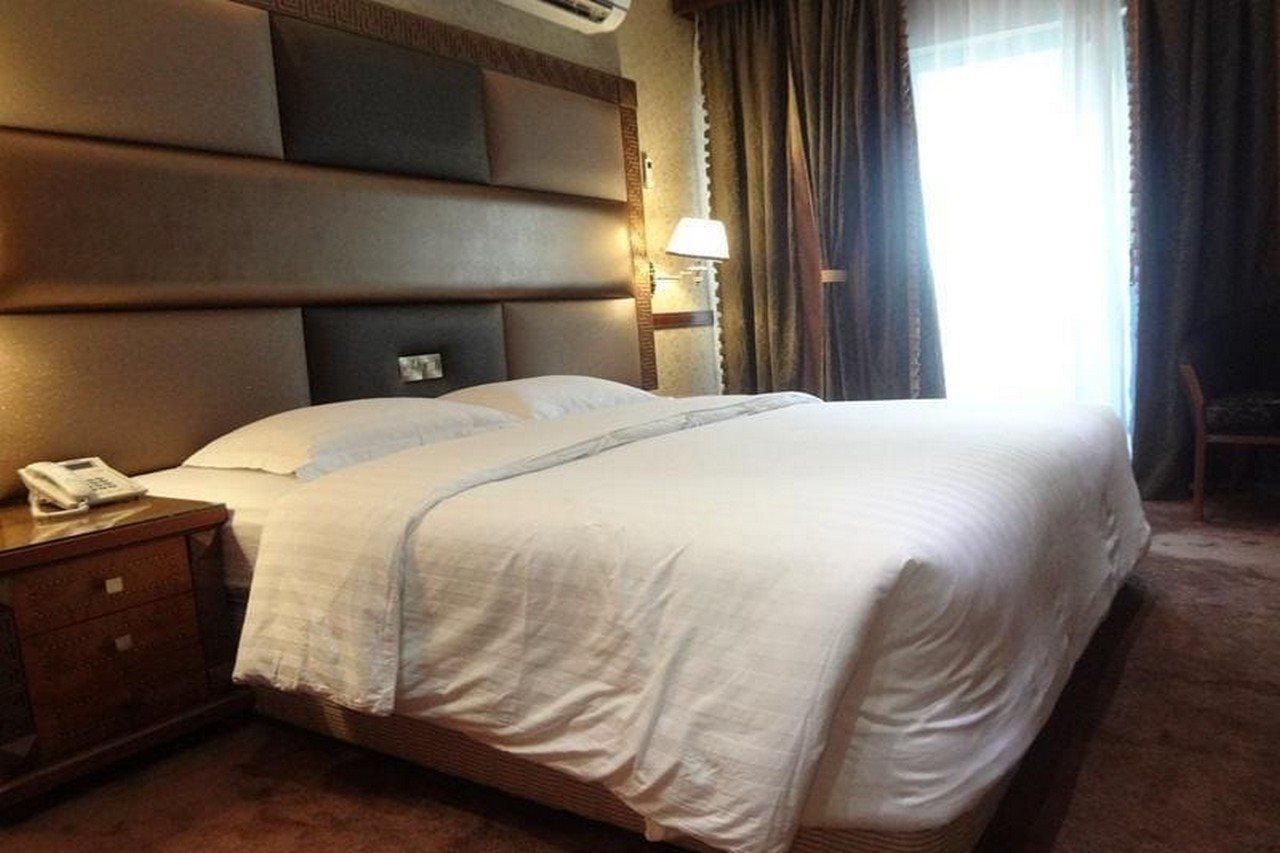 Abjad Crown Hotel Dubai Exterior photo