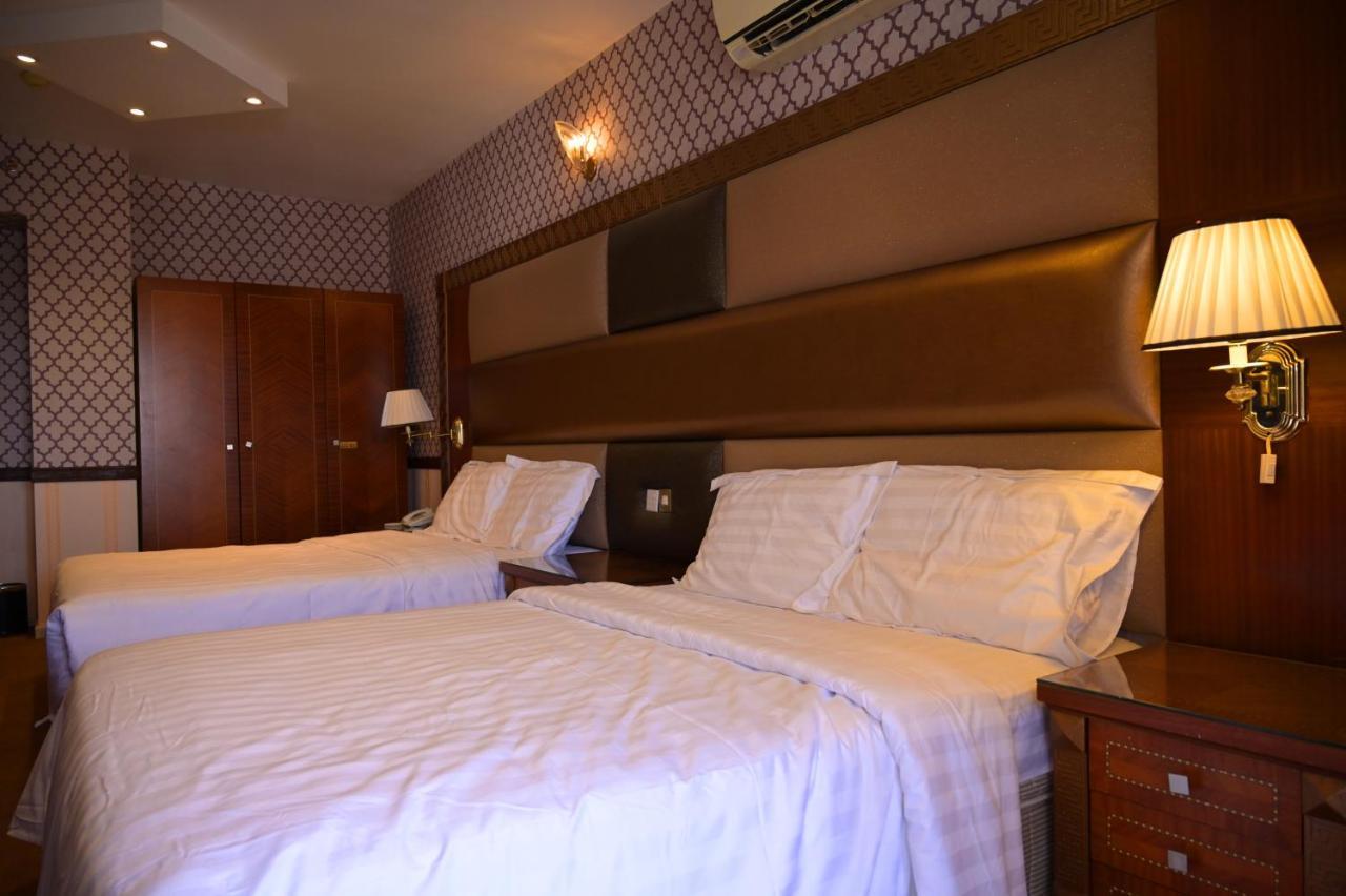 Abjad Crown Hotel Dubai Exterior photo