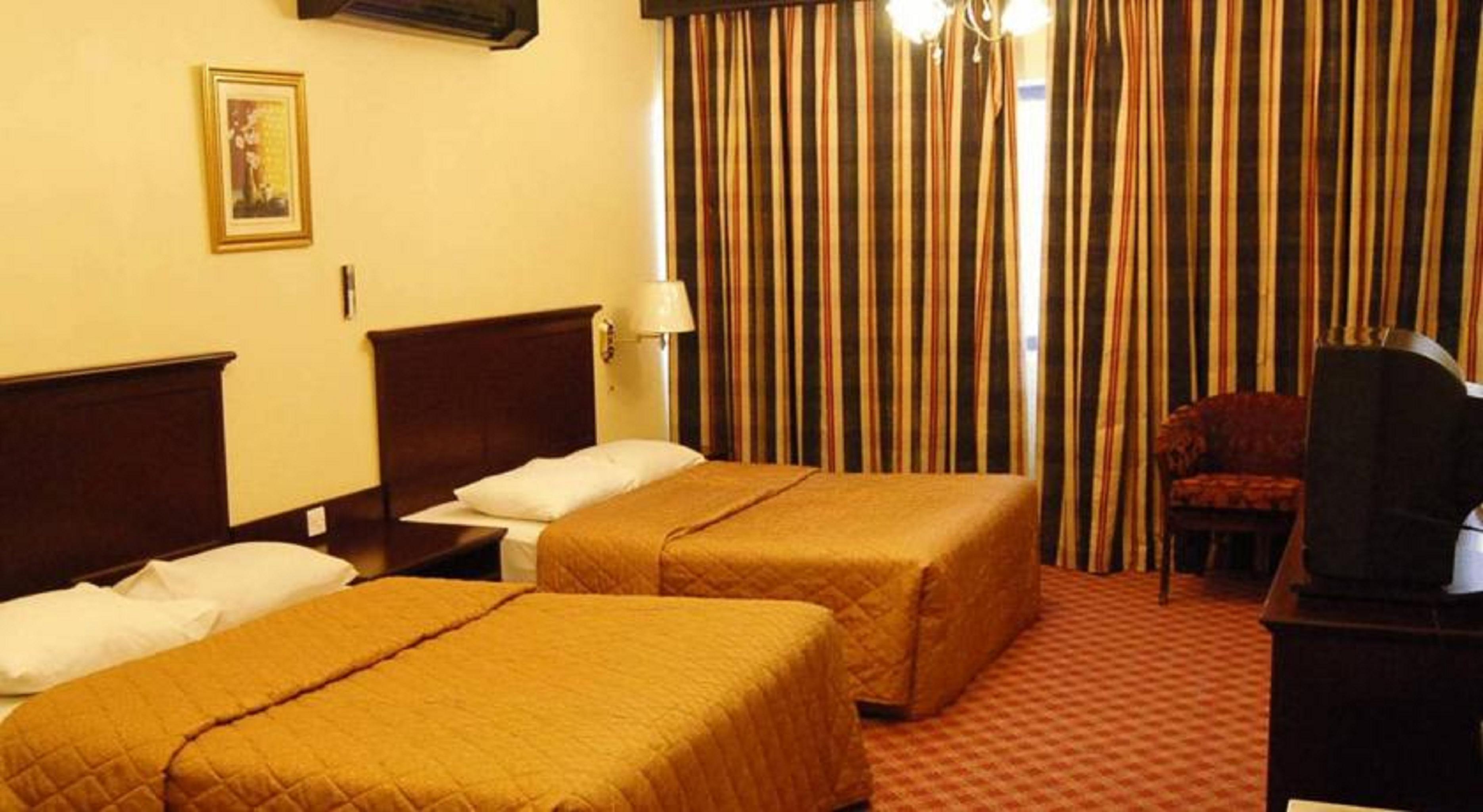 Abjad Crown Hotel Dubai Exterior photo