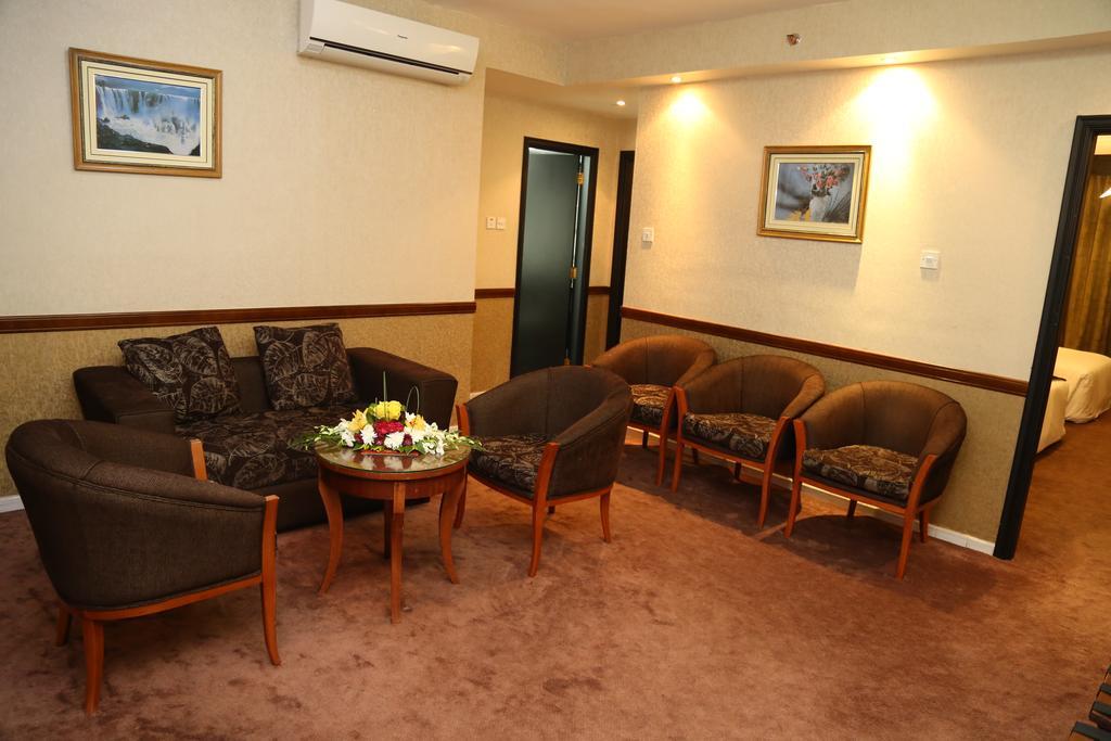 Abjad Crown Hotel Dubai Exterior photo